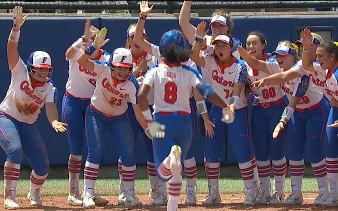 Gator softball crushes Texas A&M to begin Women’s College World Series