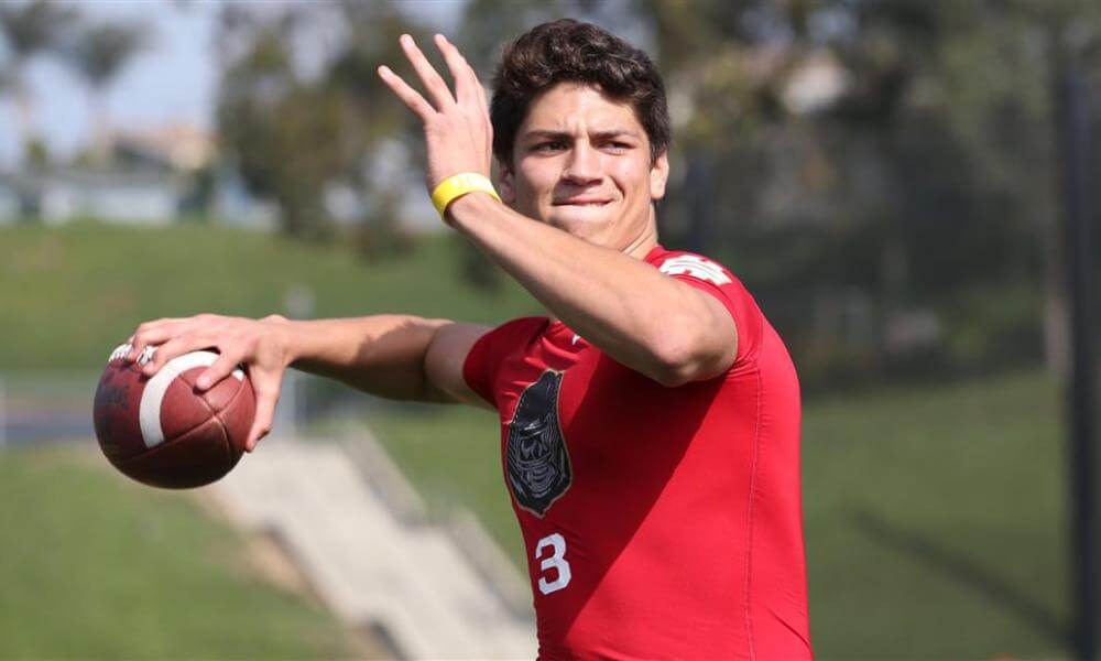 Five star QB Matt Corral commits to Florida