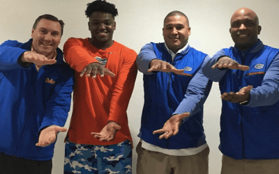 DE Andrew Chatfield signs with Florida Gators