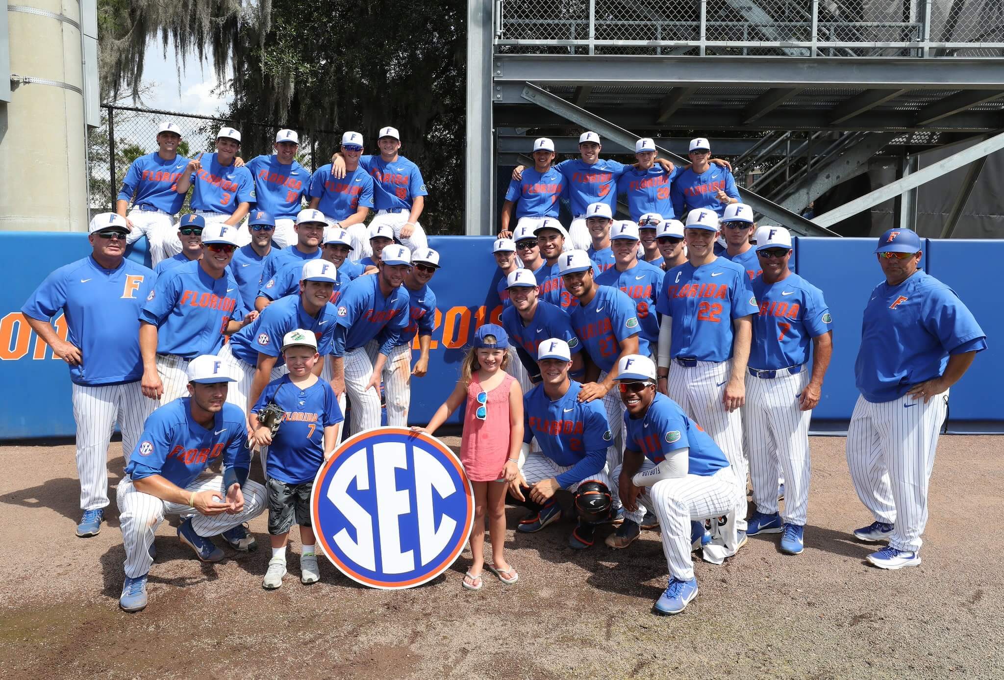 After sweep, Florida baseball sits atop SEC standings with two weeks  remaining - Alligator Army