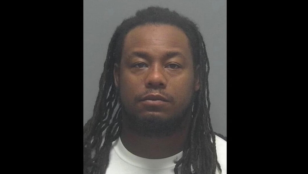 Ex-Florida safety Tony Joiner charged with murder of his wife